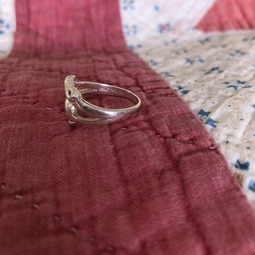 Sterling Silver Initial Q Ring Size 7 - image 5